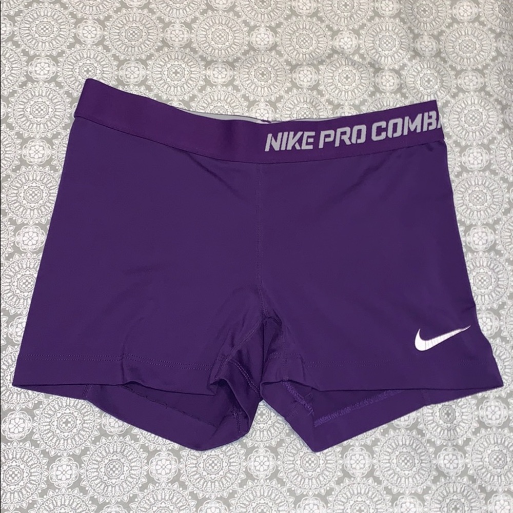 Nike Pro Shorts Purple Size Medium